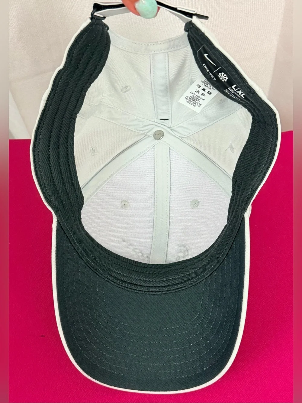 Nike Adult Unisex Light Gray Dri-FIT Club Structured Golf/Club Hat L/XL. NWT